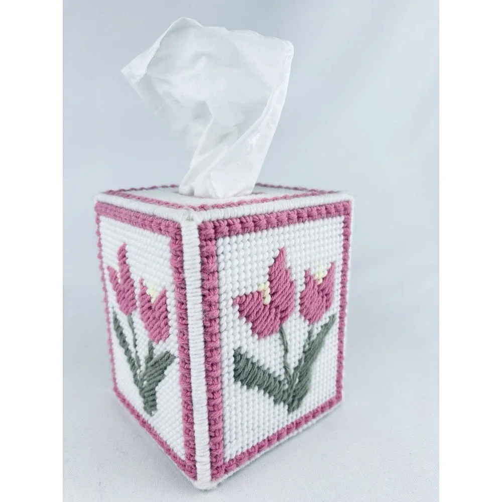 Vintage Knitted Stitched‎ Crochet Pink Floral Tissue Box Cover Handmade Tulip